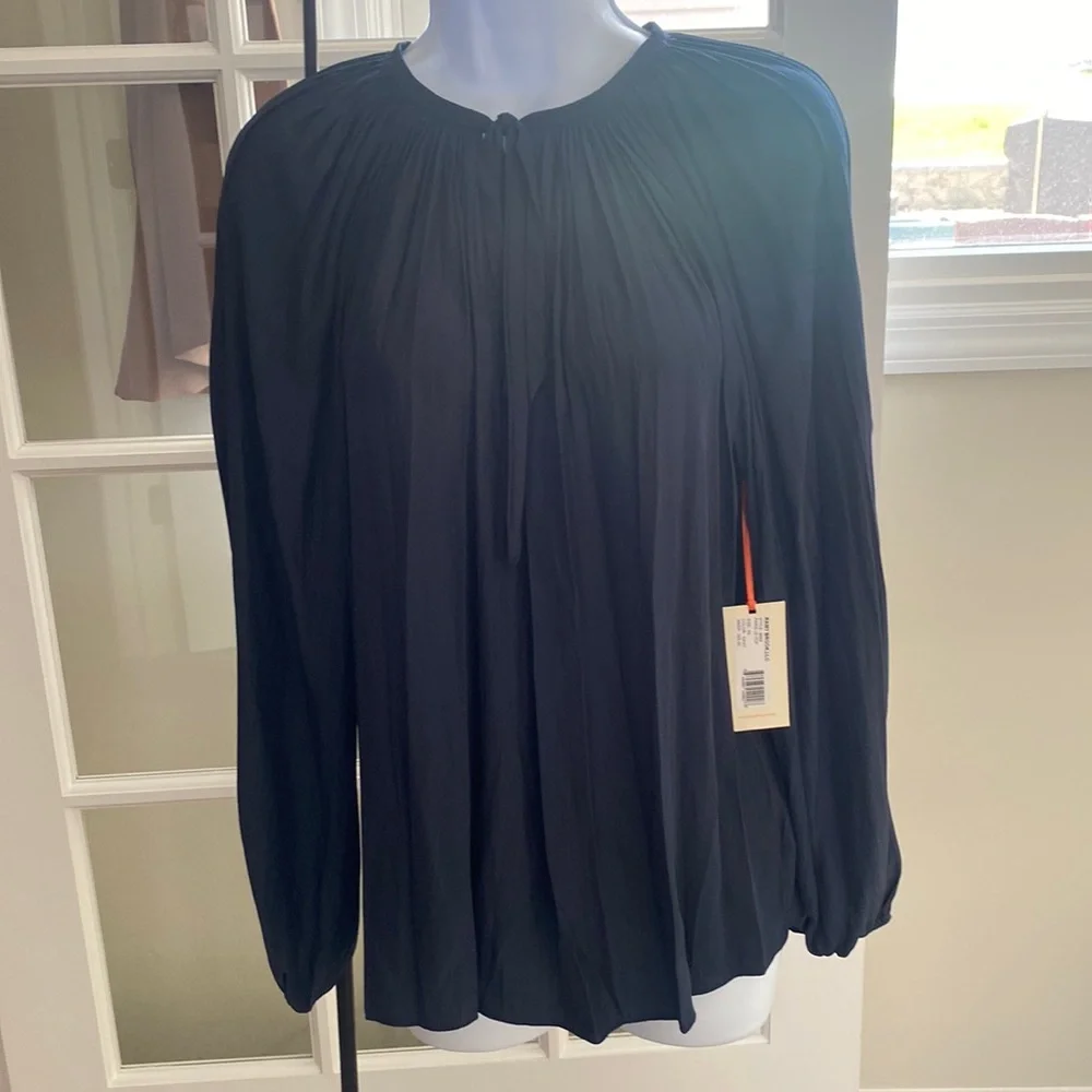 Paris Long Sleeve Blouse In Navy - Picture 3 of 8
